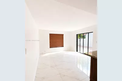 9123 SW 112th Ct, Miami, FL 33176 - Photo 11