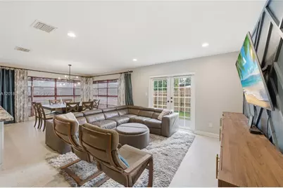 109 S 57th Ave, Hollywood, FL 33023 - Photo 7