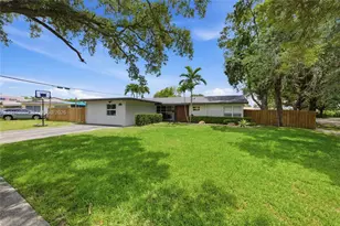109 S 57th Ave, Hollywood, FL 33023 - Photo 1