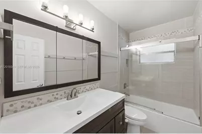 109 S 57th Ave, Hollywood, FL 33023 - Photo 23