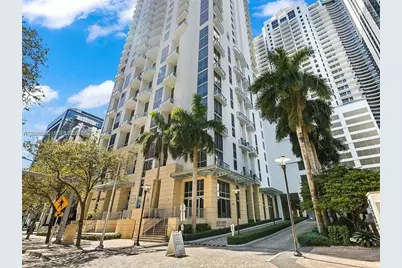 1050 Brickell Ave #2706, Miami, FL 33131 - Photo 3