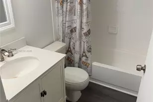 1740 NW N River Dr, Miami, FL 33125 - Photo 11