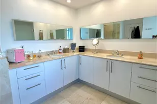 3330 NE 190th St, Aventura, FL 33180 - Photo 19