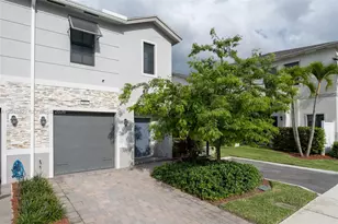844 NW 3rd Way, Pompano Beach, FL 33060 - Photo 1