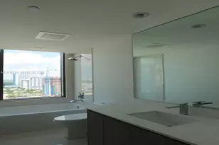 460 NE 28th St, Miami, FL 33137 - Photo 5