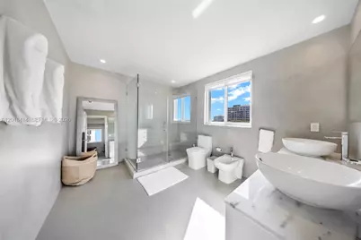 50 Ocean Lane Dr #PH603, Key Biscayne, FL 33149 - Photo 17
