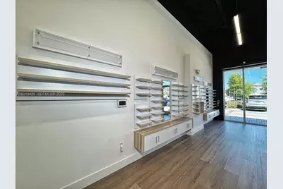 10890 NW 17th St #118, Sweetwater, FL 33172 - Photo 9