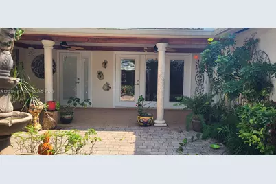 13521 SW 182nd St, Miami, FL 33177 - Photo 5