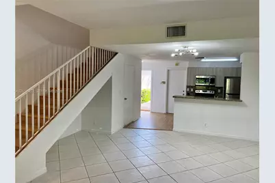 982 Sevilla Cir #982, Weston, FL 33326 - Photo 3