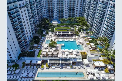 2301 Collins Ave #404, Miami Beach, FL 33139 - Photo 15