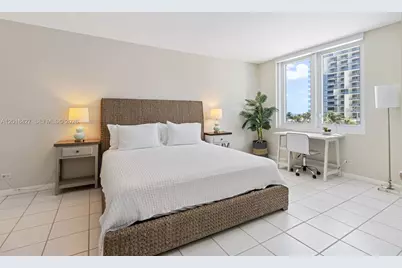 2301 Collins Ave #404, Miami Beach, FL 33139 - Photo 9