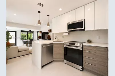 228 SW 22nd St, Fort Lauderdale, FL 33315 - Photo 11