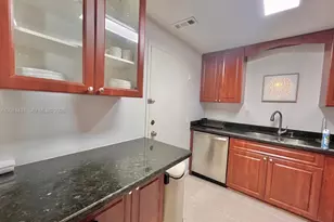 5838 Collins Ave, Miami Beach, FL 33140 - Photo 7