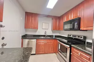 5838 Collins Ave, Miami Beach, FL 33140 - Photo 9