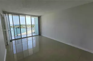 7601 E Treasure Dr, North Bay Village, FL 33141 - Photo 25
