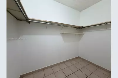 9155 Fontainebleau Blvd #6, Miami, FL 33172 - Photo 5