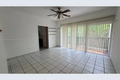 9155 Fontainebleau Blvd #6, Miami, FL 33172 - Photo 7