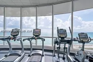 6365 Collins Ave, Miami Beach, FL 33141 - Photo 11