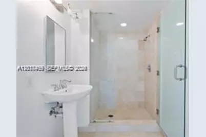 6365 Collins Ave #3309, Miami Beach, FL 33141 - Photo 9