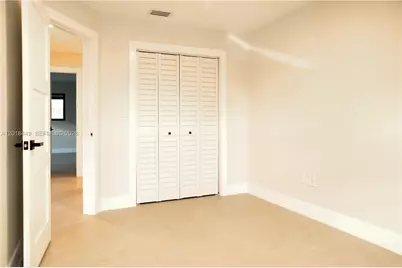 3983 SW 2nd St, Miami, FL 33134 - Photo 11