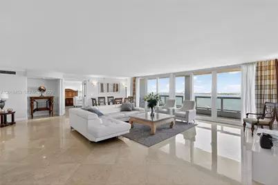 1717 N Bayshore Dr #A-3032, Miami, FL 33132 - Photo 3