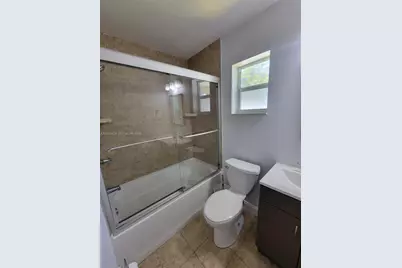 14115 Langley Pl, Davie, FL 33325 - Photo 17