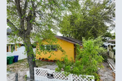 2760 NW 58th St, Miami, FL 33142 - Photo 35