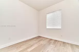 10447 NW 66th St, Doral, FL 33178 - Photo 23