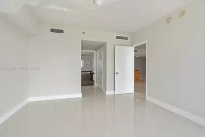 495 Brickell Ave #2703, Miami, FL 33131 - Photo 15