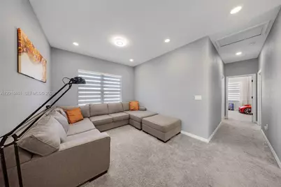 2454 Primrose Pl, Oakland Park, FL 33309 - Photo 29