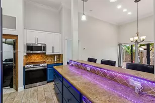 2731 S Parkview Dr, Hallandale Beach, FL 33009 - Photo 13