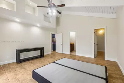 2731 S Parkview Dr, Hallandale Beach, FL 33009 - Photo 13