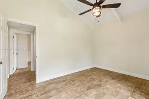 2731 S Parkview Dr, Hallandale Beach, FL 33009 - Photo 39