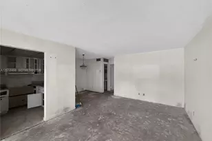 2050 NE 39th St, Lighthouse Point, FL 33064 - Photo 5