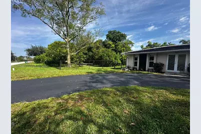 11901 NW 25th St, Plantation, FL 33323 - Photo 3