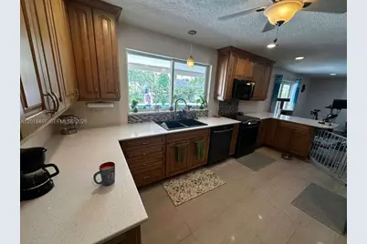 11901 NW 25th St, Plantation, FL 33323 - Photo 23
