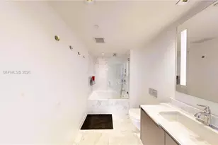 1451 Brickell Ave, Miami, FL 33131 - Photo 9