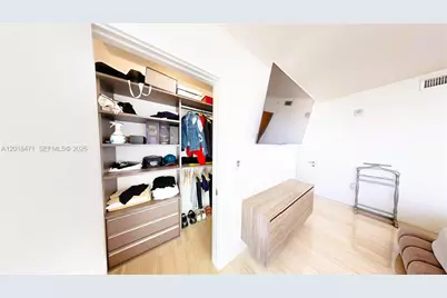 1451 Brickell Ave #2502, Miami, FL 33131 - Photo 15