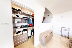 1451 Brickell Ave, Miami, FL 33131 - Photo 15