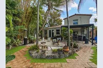 357 NE 117th St, Miami, FL 33161 - Photo 15