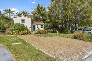 357 NE 117th St, Miami, FL 33161 - Photo 5