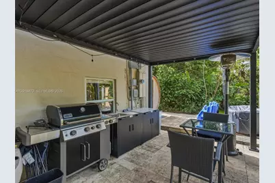 357 NE 117th St, Miami, FL 33161 - Photo 19