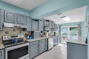 14150 NW 1st Ave, Miami, FL 33168 - Photo 11