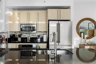 1111 SW 1st Ave, Miami, FL 33130 - Photo 3