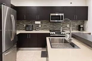 6950 NW 106th Ave, Doral, FL 33178 - Photo 11
