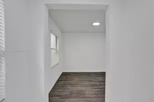 643 NE 191st Terrace, Miami, FL 33179 - Photo 15