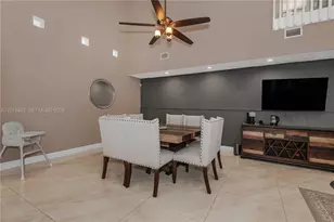 1220 W Bel Aire Dr W, Pembroke Pines, FL 33027 - Photo 7