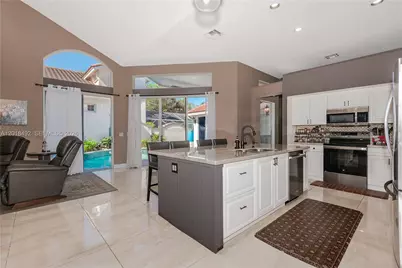1220 W Bel Aire Dr W, Pembroke Pines, FL 33027 - Photo 21