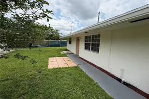 808 SW 30th St, Fort Lauderdale, FL 33315 - Photo 5