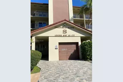 13055 SW 15th Ct #311S, Pembroke Pines, FL 33027 - Photo 17
